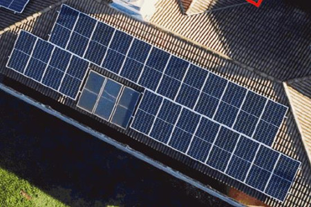 屋頂分布式光伏發(fā)電是否會(huì)對(duì)人體產(chǎn)生危害？