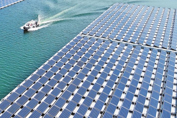 水上漂浮式光伏電站選購(gòu)前要注意什么？ 圖2